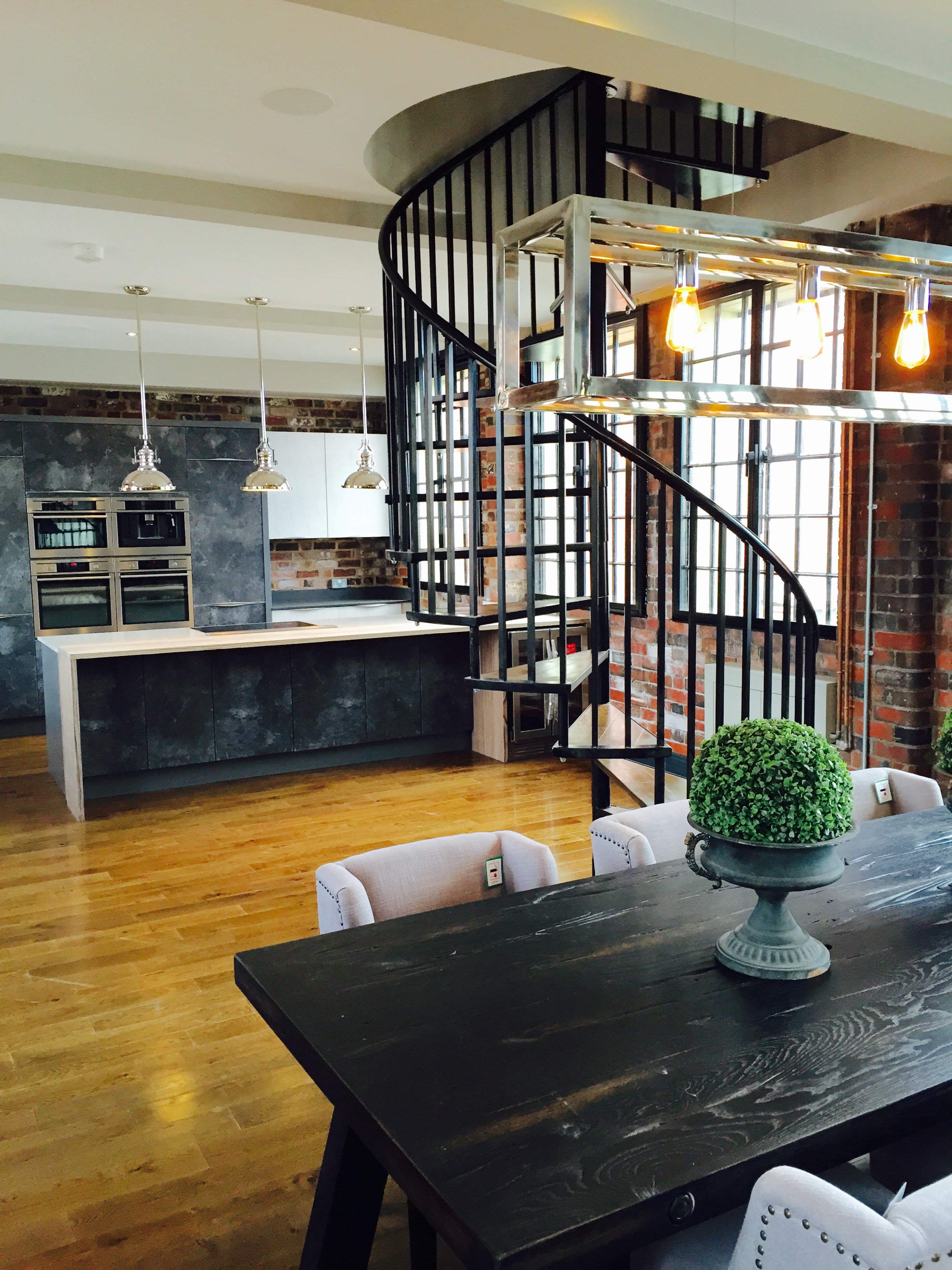 Urban kitchen Interior Design For Loft Apartment BIrmingham - Cream