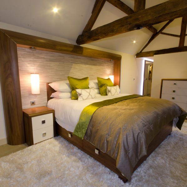 Contemporary bedroom barn design
